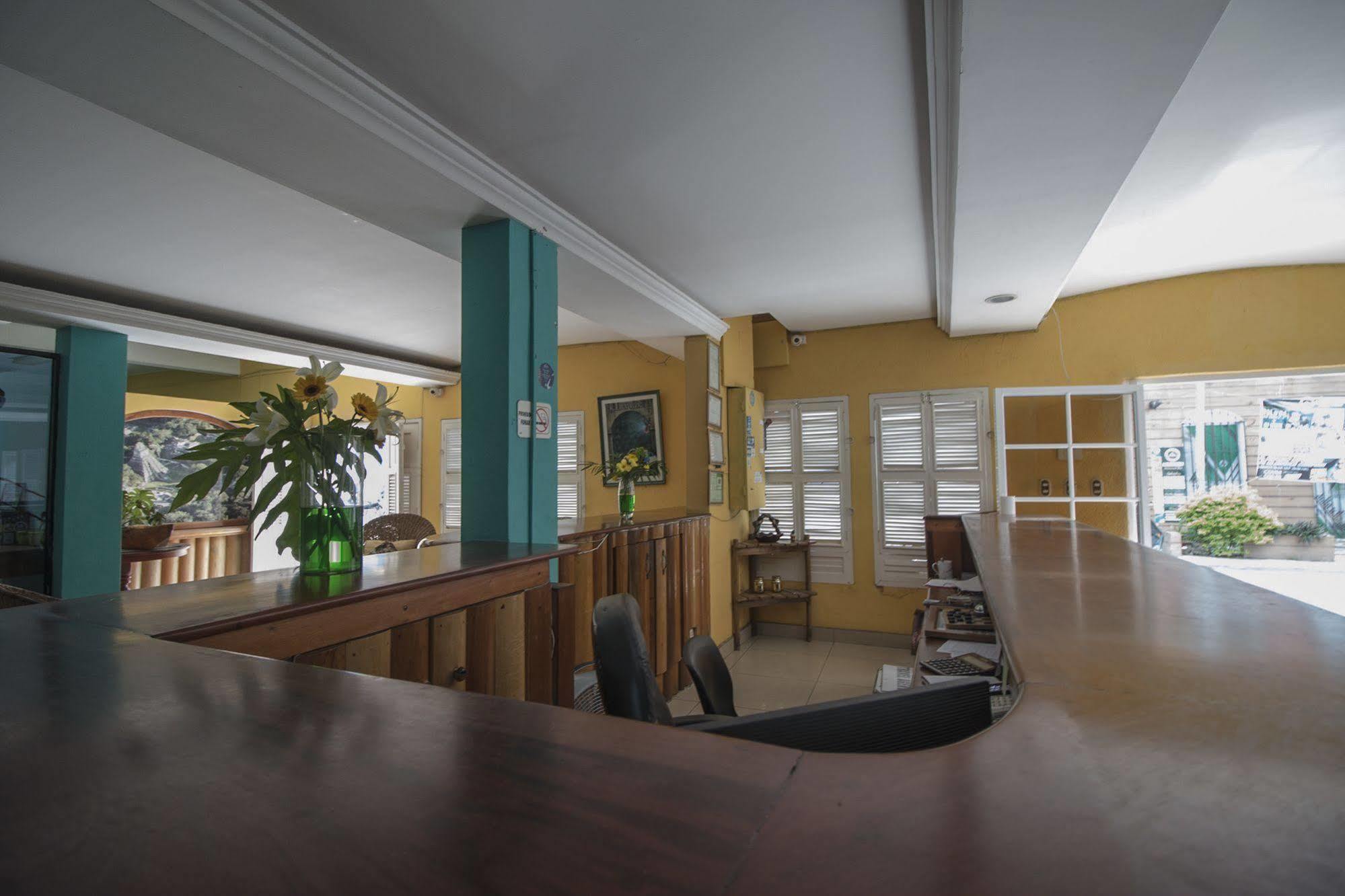 Santana Hotel