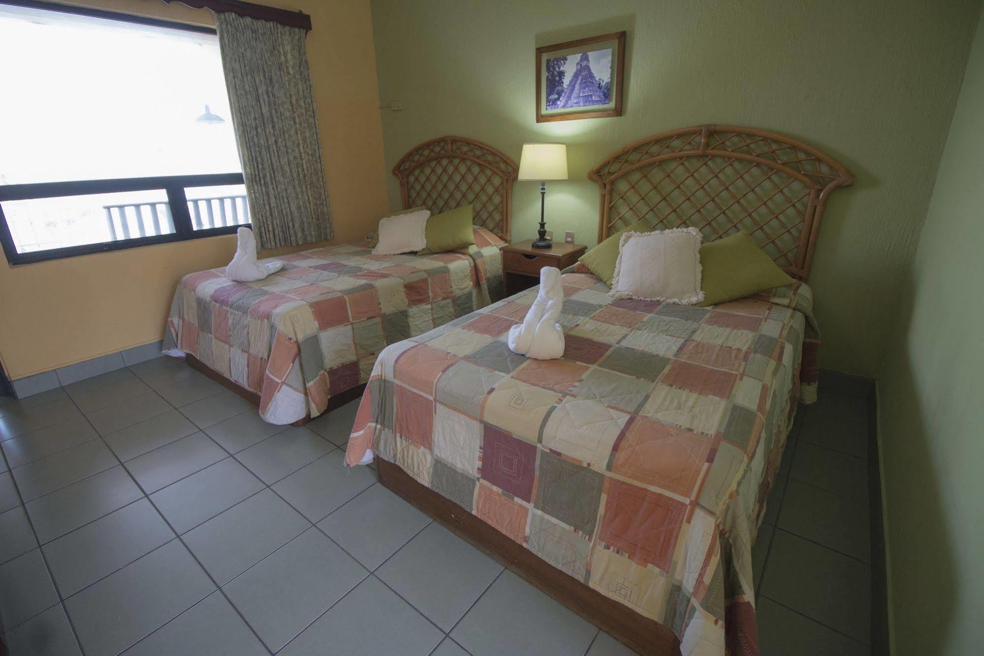 Santana Hotel 4*