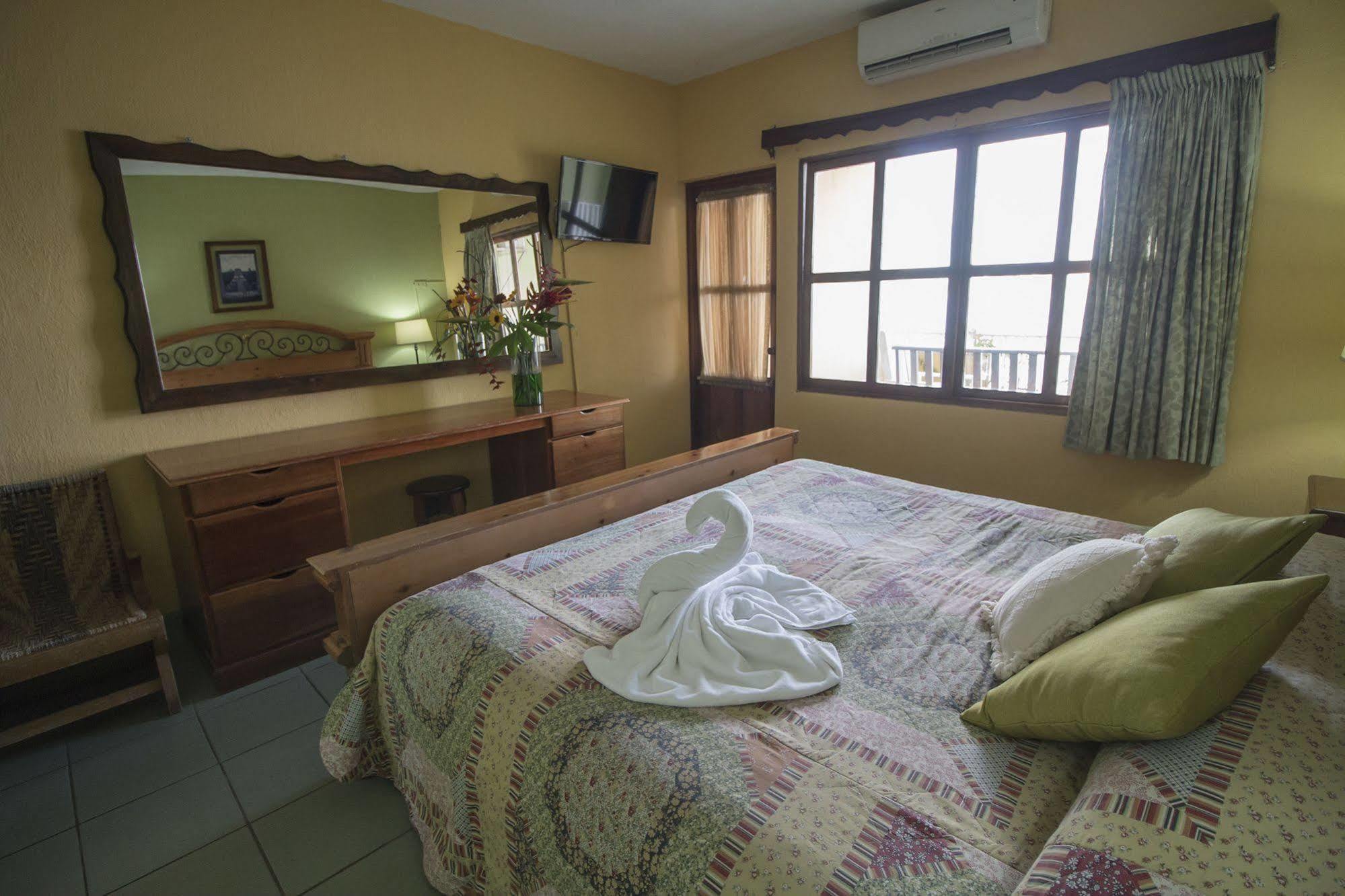 Hotel Santana 4*