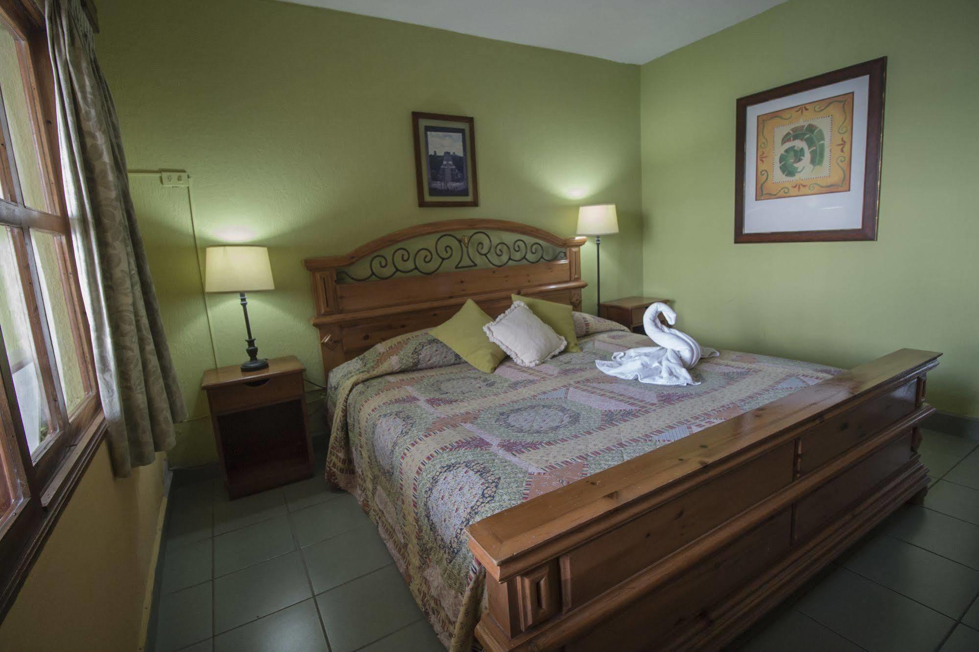 Santana Hotel Flores
